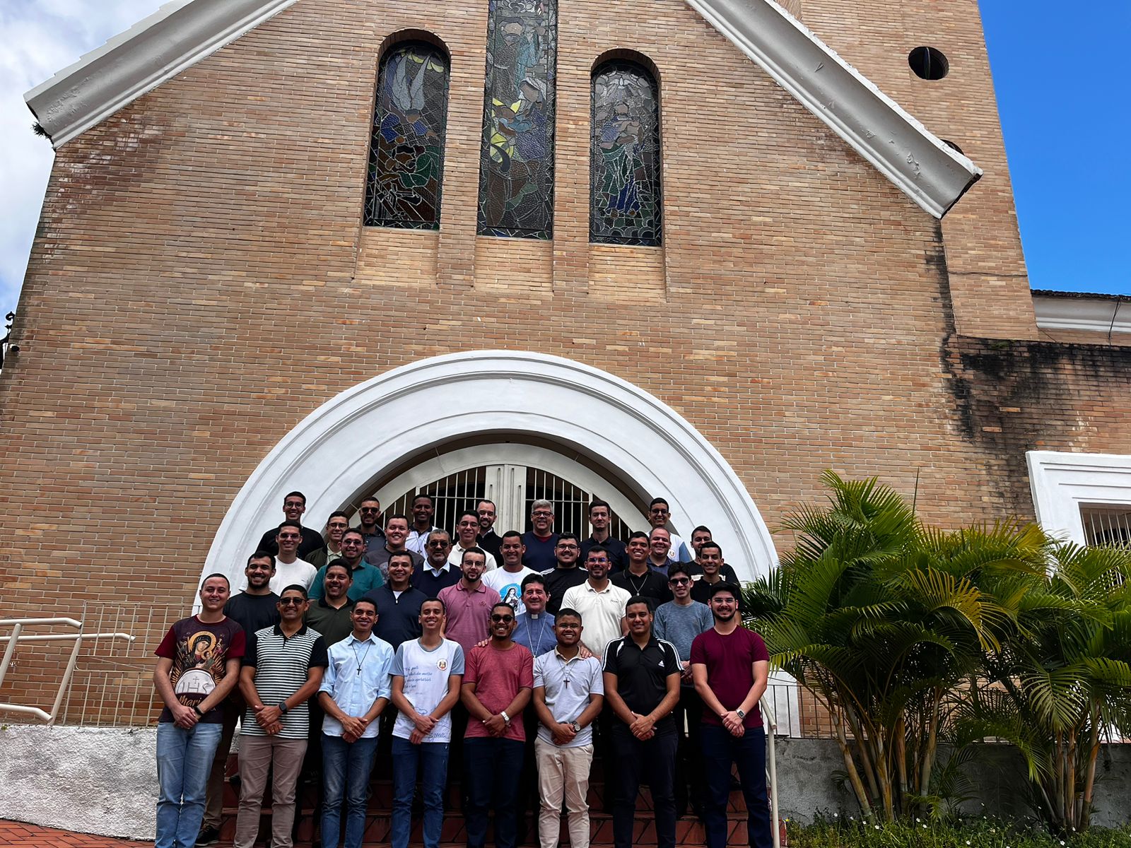 Seminaristas Homenageiam Dom Paulo Jackson