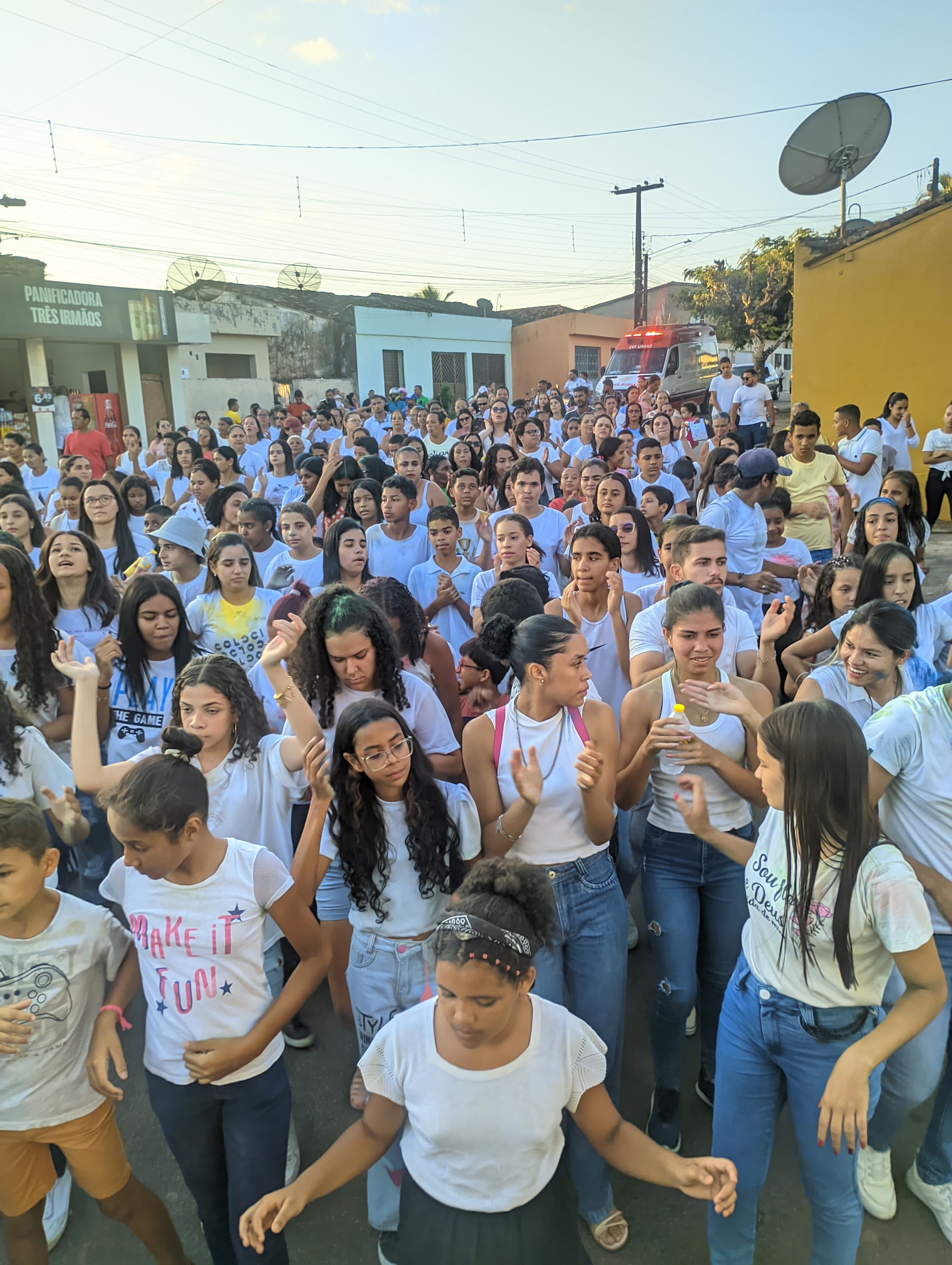 Paróquia de São Benedito realiza trilha da fé.