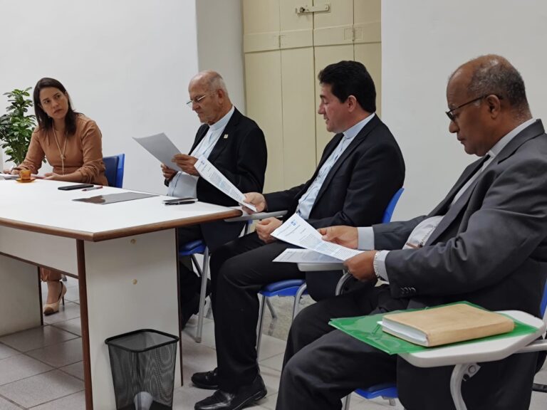 Cobranças e Denuncias,  é o conteúdo de carta entregue por Bispos à governadora de Pernambuco, Raquel Lira