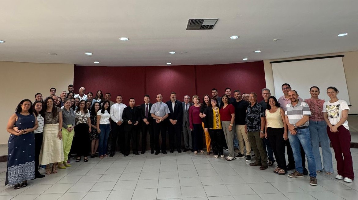 Dom Agnaldo realiza visita oficial ao Judiciário na Comarca de Garanhuns
